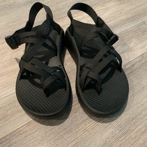 Chaco size 8